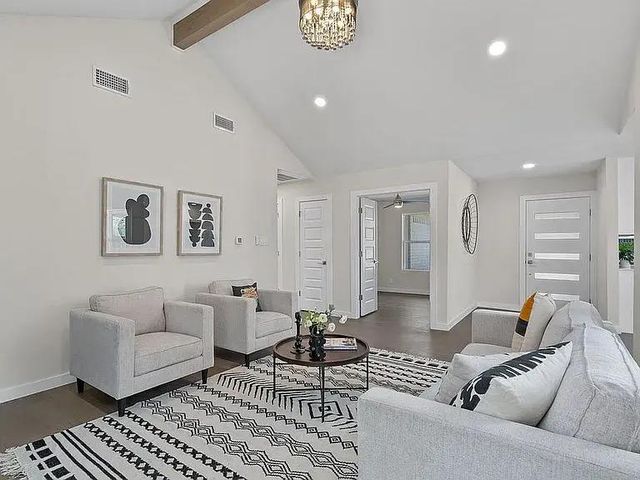 6901 Windrift WAY, Austin, TX 78745