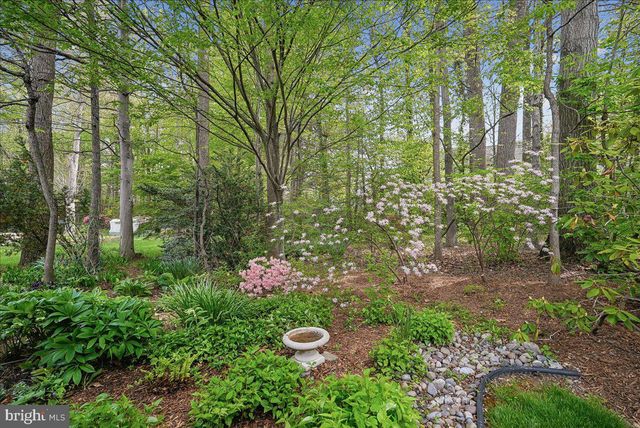 4915 SHADOW VALLEY DR, Fairfax, VA 22030