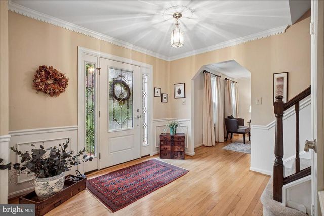 4915 SHADOW VALLEY DR, Fairfax, VA 22030