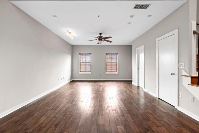 2900 Hamilton Street 27, Houston, TX 77004