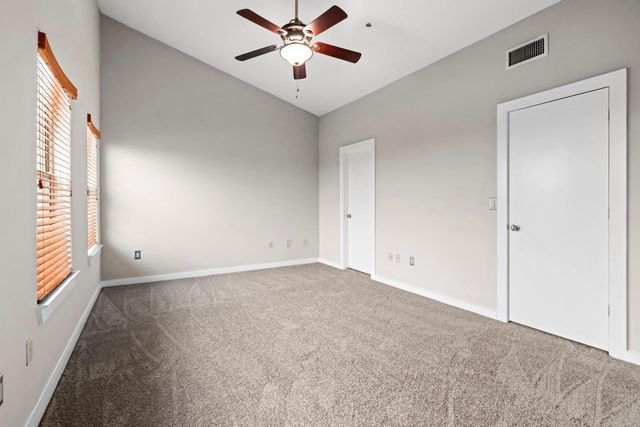 2900 Hamilton Street 27, Houston, TX 77004
