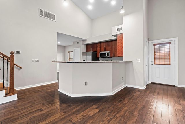 2900 Hamilton Street 27, Houston, TX 77004