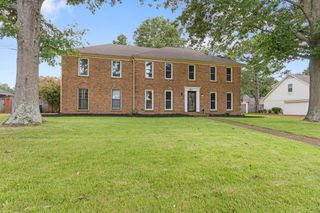 8843 DOGWOOD RD, Germantown, TN 38139