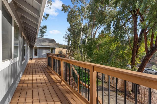 1601 Pheasant Ln, El Dorado Hills, CA 95762