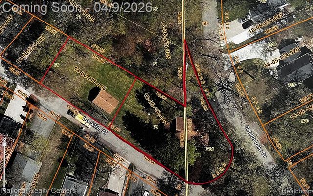 7010 Locklin Street, West Bloomfield, MI 48324