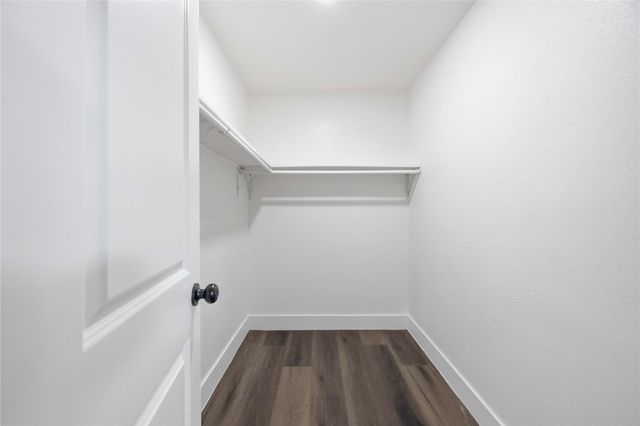5446 Loch Lomond Drive, Houston, TX 77096