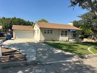 734 Lee, San Bernardino, CA 92405