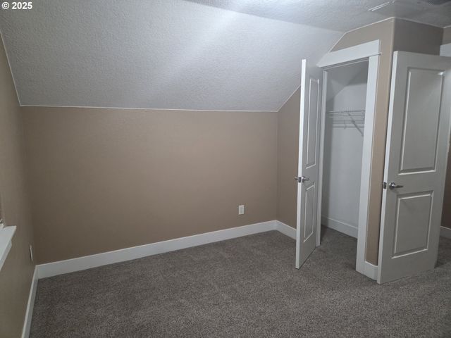 601 W 1ST St, Newberg, OR 97132