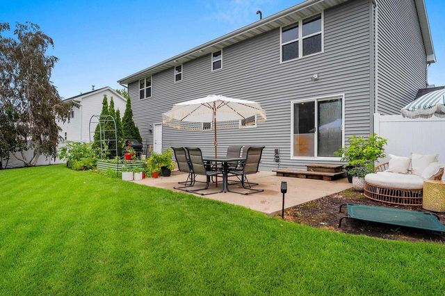 2088 W HIGGINS, De Pere, WI 54115