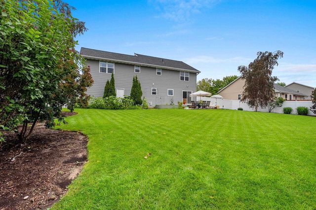 2088 W HIGGINS, De Pere, WI 54115