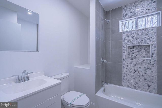 64 SHAWNEE TRL, Albrightsville, PA 18210