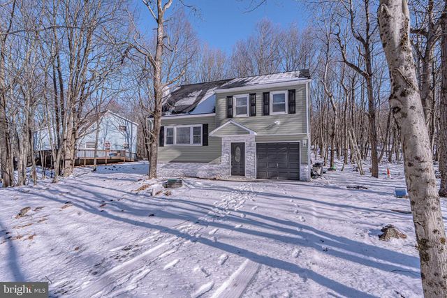 64 SHAWNEE TRL, Albrightsville, PA 18210