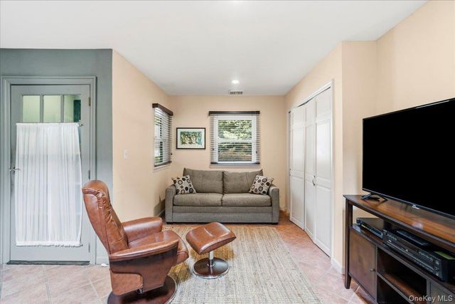 2154 Marion Avenue, Merrick, NY 11566