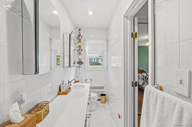 2154 Marion Avenue, Merrick, NY 11566