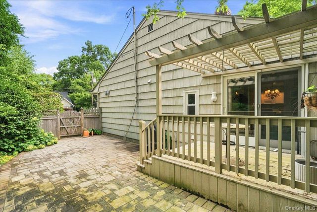 2154 Marion Avenue, Merrick, NY 11566