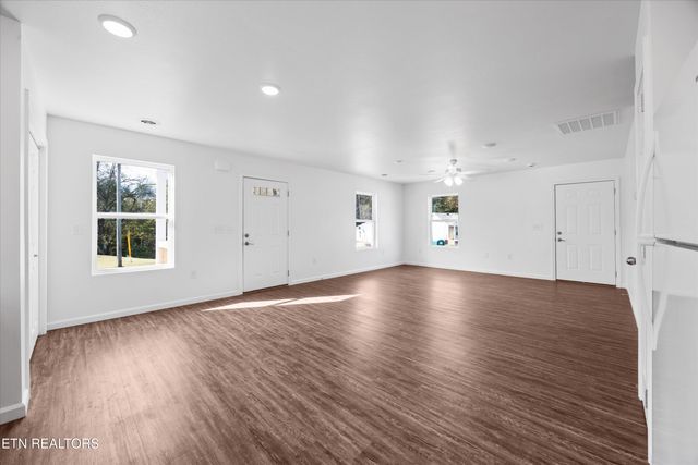 966 Anniversary Lane, Knoxville, TN 37914