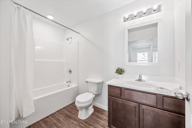 966 Anniversary Lane, Knoxville, TN 37914