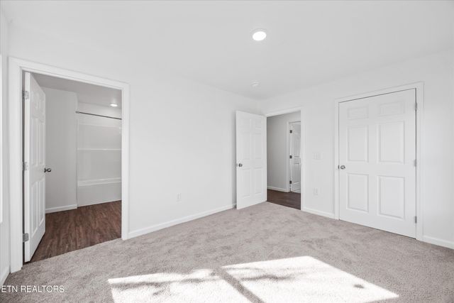 966 Anniversary Lane, Knoxville, TN 37914