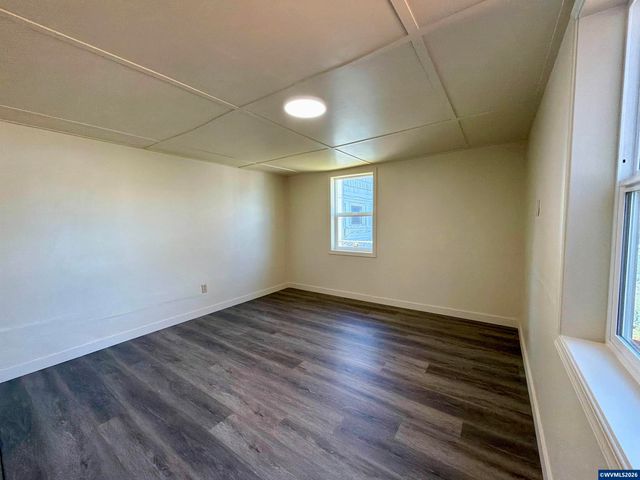 1396 Waller St SE, Salem, OR 97302