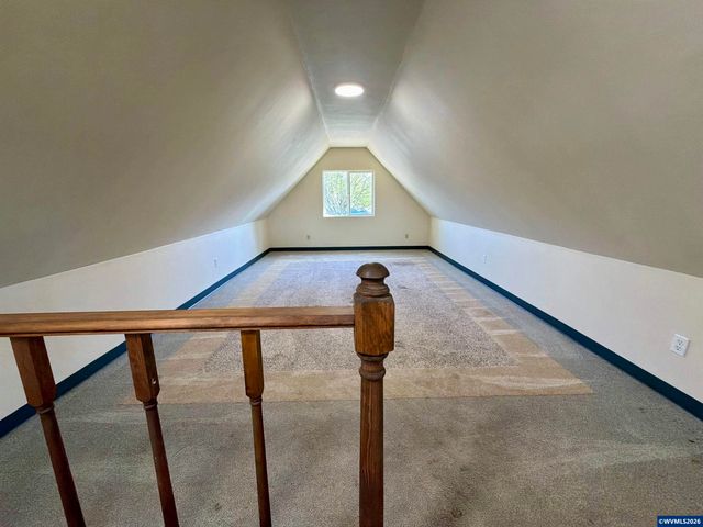 1396 Waller St SE, Salem, OR 97302