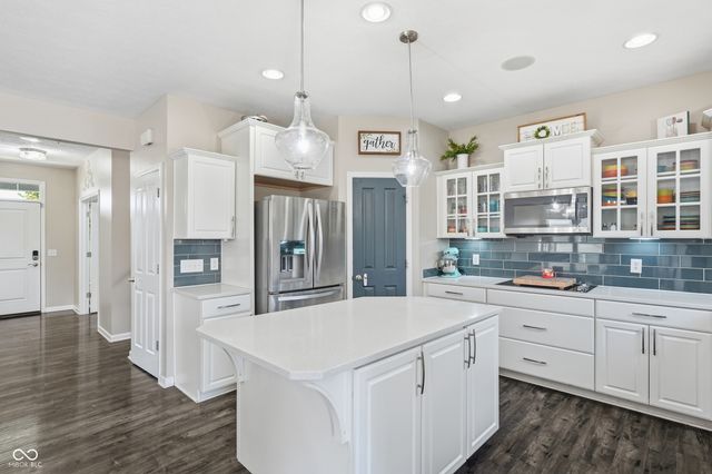 10769 Glenwyck Place, Noblesville, IN 46060