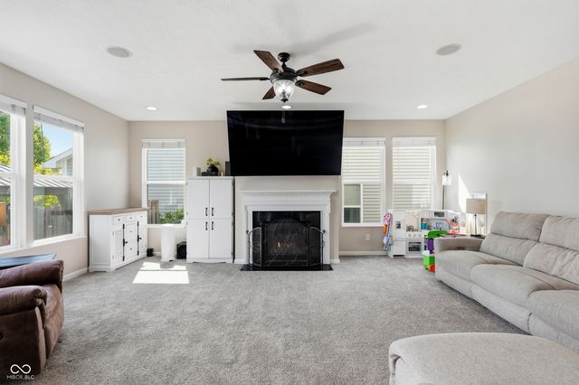 10769 Glenwyck Place, Noblesville, IN 46060