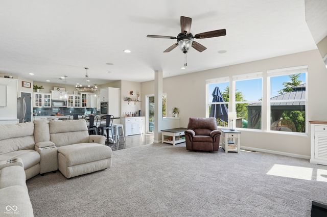 10769 Glenwyck Place, Noblesville, IN 46060