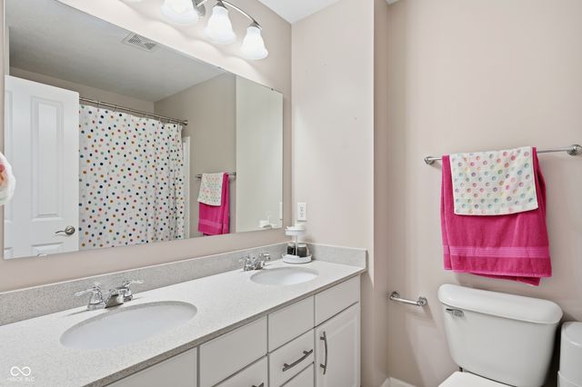 10769 Glenwyck Place, Noblesville, IN 46060