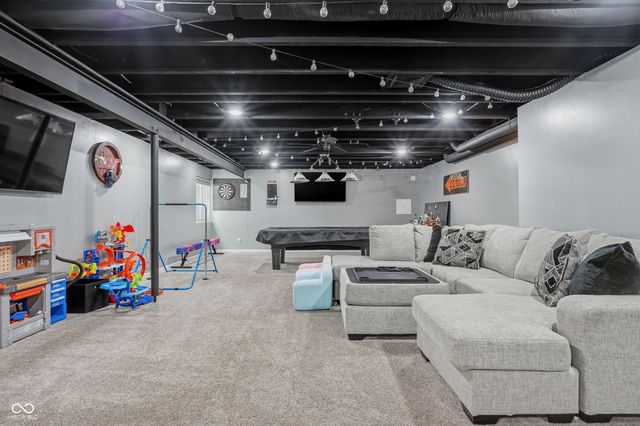 10769 Glenwyck Place, Noblesville, IN 46060