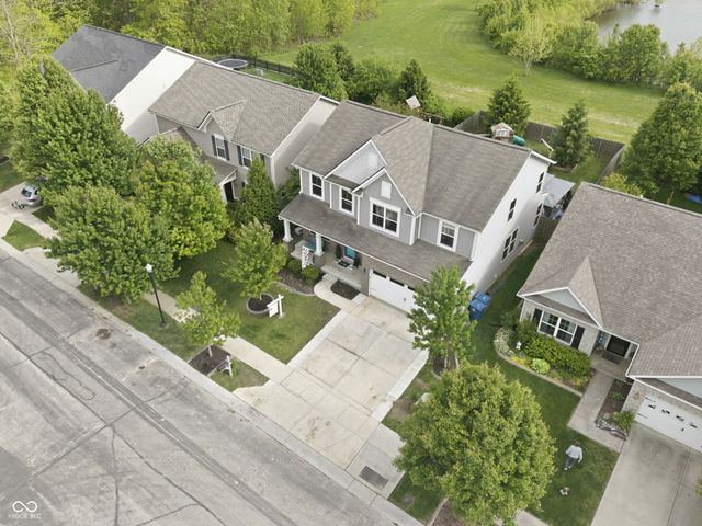 10769 Glenwyck Place, Noblesville, IN 46060