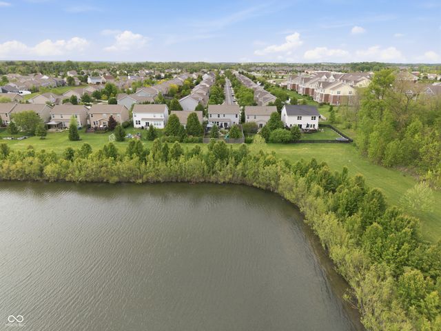 10769 Glenwyck Place, Noblesville, IN 46060