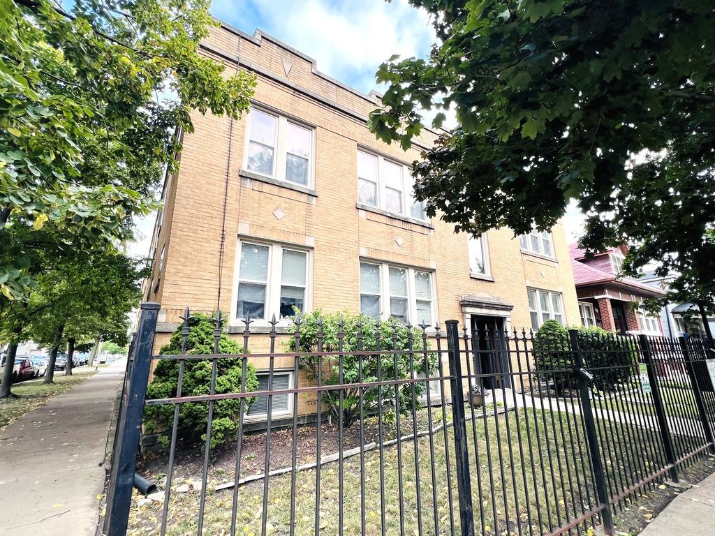2743 N Lavergne Avenue 2, Chicago, IL 60639 — exterior