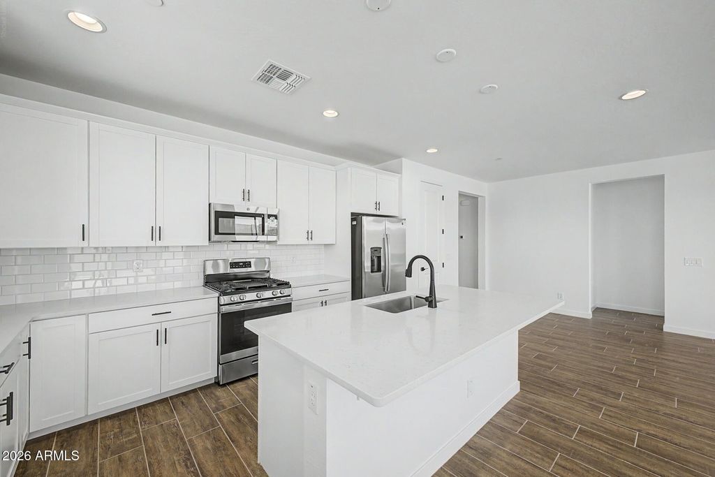 13596 W MAYBERRY Trail, Peoria, AZ 85383 — photo 2