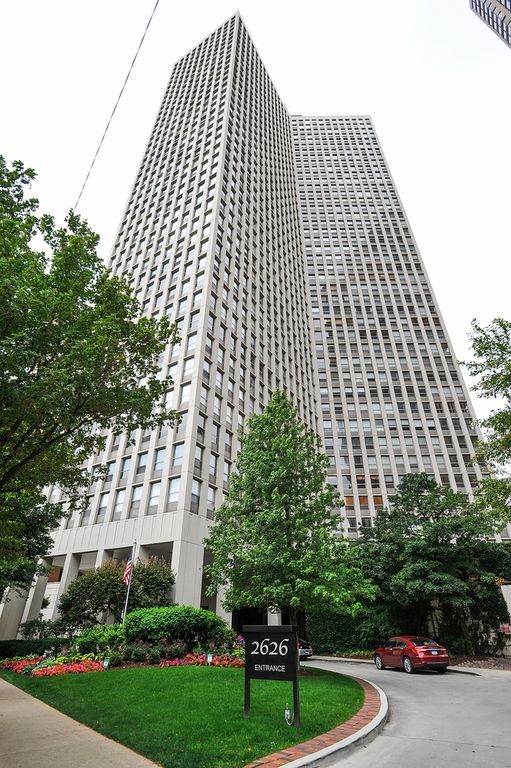 2626 N Lakeview Avenue 2810, Chicago, IL 60614