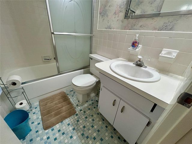 2256 PHILIPPINE DRIVE 42, Clearwater, FL 33763