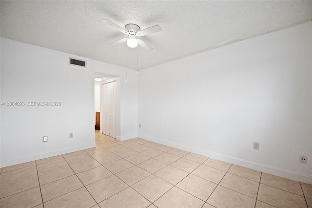 9915 W Okeechobee Rd 2-403, Hialeah Gardens, FL 33016