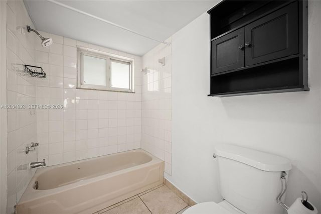 9915 W Okeechobee Rd 2-403, Hialeah Gardens, FL 33016