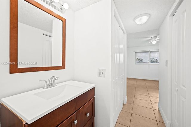 9915 W Okeechobee Rd 2-403, Hialeah Gardens, FL 33016