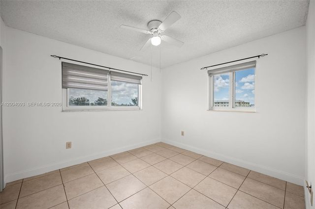 9915 W Okeechobee Rd 2-403, Hialeah Gardens, FL 33016