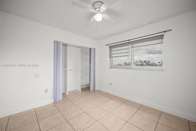 9915 W Okeechobee Rd 2-403, Hialeah Gardens, FL 33016