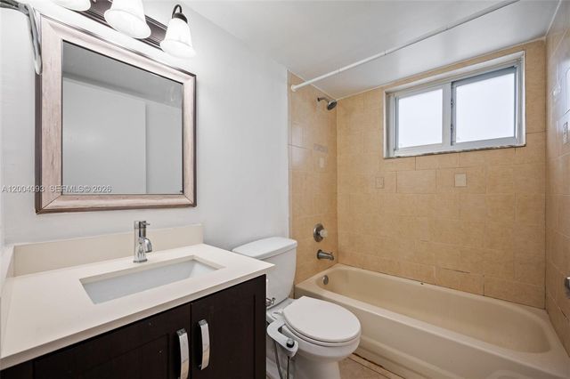 9915 W Okeechobee Rd 2-403, Hialeah Gardens, FL 33016