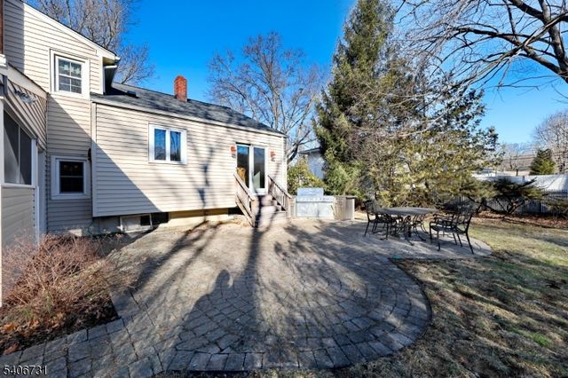34 Ascot Way, Summit City, NJ 07901