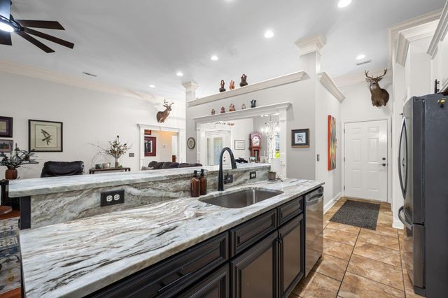 8879 Mckenzie Farm Drive, Ooltewah, TN 37363