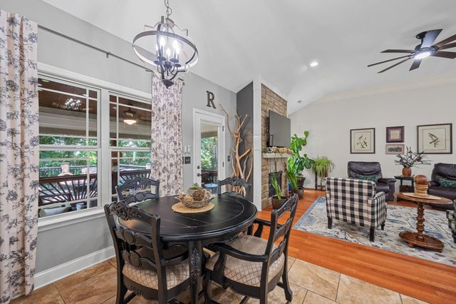 8879 Mckenzie Farm Drive, Ooltewah, TN 37363