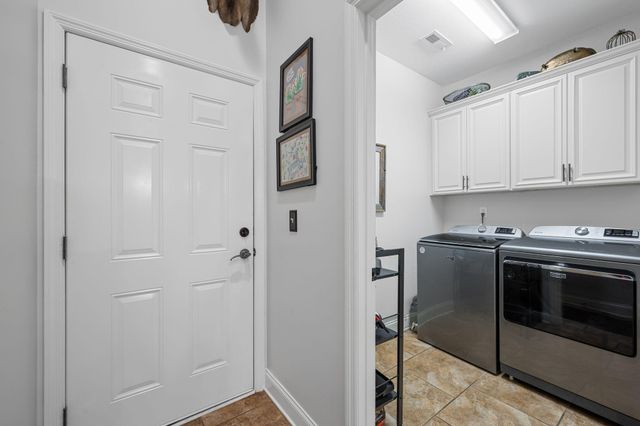 8879 Mckenzie Farm Drive, Ooltewah, TN 37363