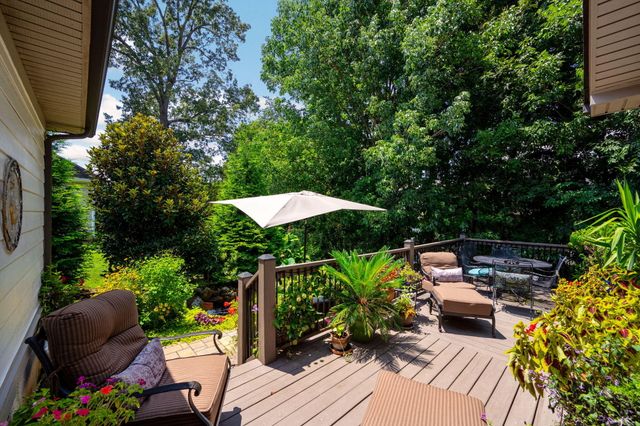 8879 Mckenzie Farm Drive, Ooltewah, TN 37363