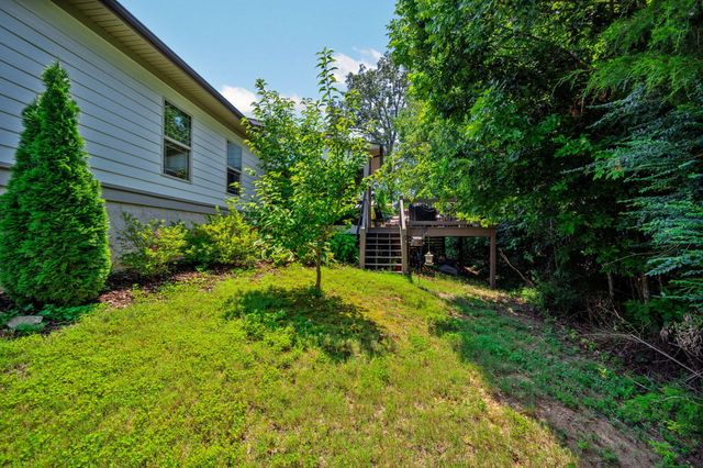 8879 Mckenzie Farm Drive, Ooltewah, TN 37363