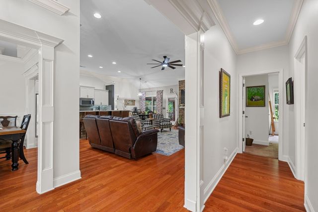 8879 Mckenzie Farm Drive, Ooltewah, TN 37363