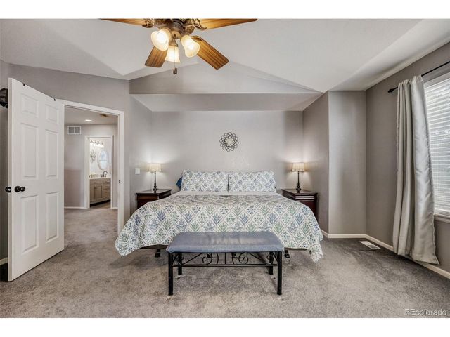 6086 S Ukraine St, Aurora, CO 80015