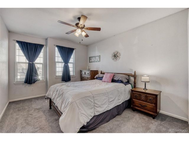 6086 S Ukraine St, Aurora, CO 80015